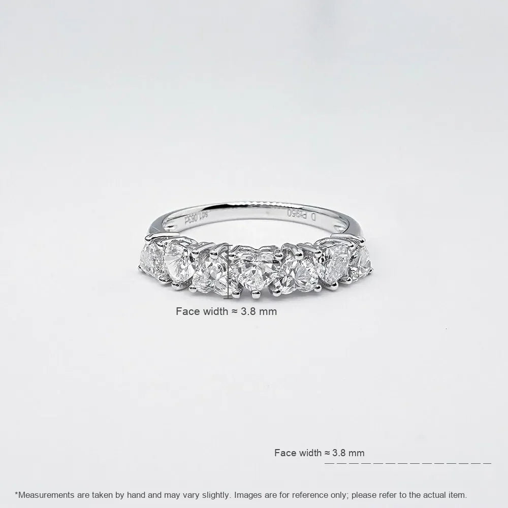 0.98 ctw Heart-Cut Lab-Grown Diamond Band in PT950 Platinum