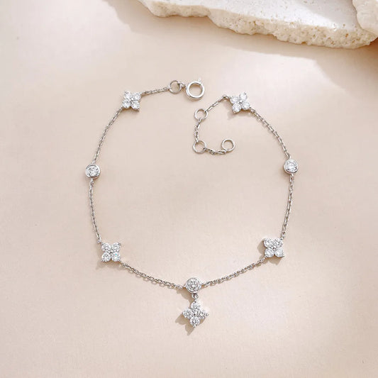 1.16 ctw Four-Leaf Clover Adjustable Round-Cut Lab-Grown Diamond Bracelet in 18K White Gold