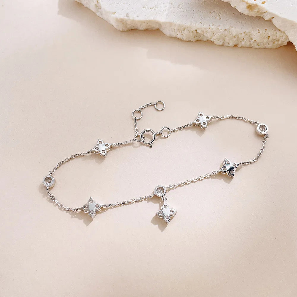 1.16 ctw Four-Leaf Clover Adjustable Round-Cut Lab-Grown Diamond Bracelet in 18K White Gold