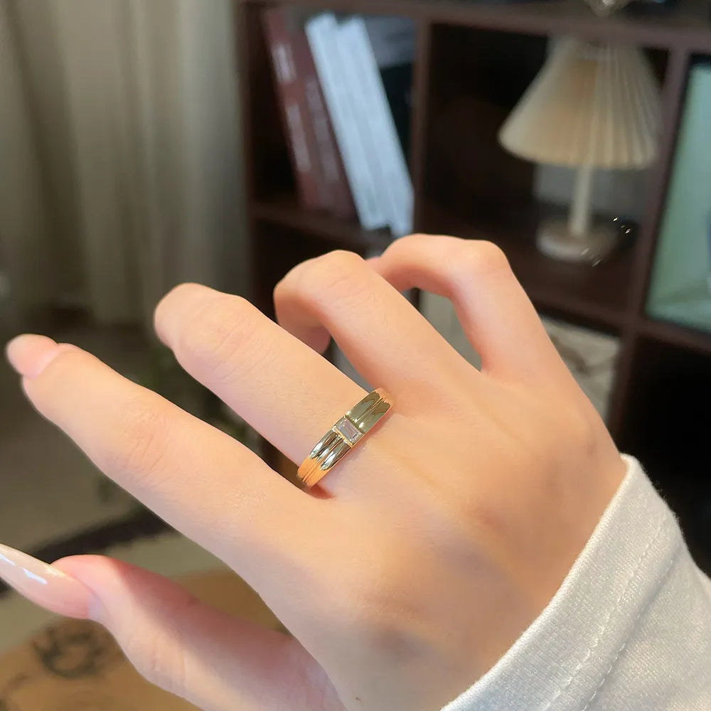 0.09 ct Emerald-Cut Lab-Grown Diamond Ring in 18K Yellow Gold – APYCR0008A-Y