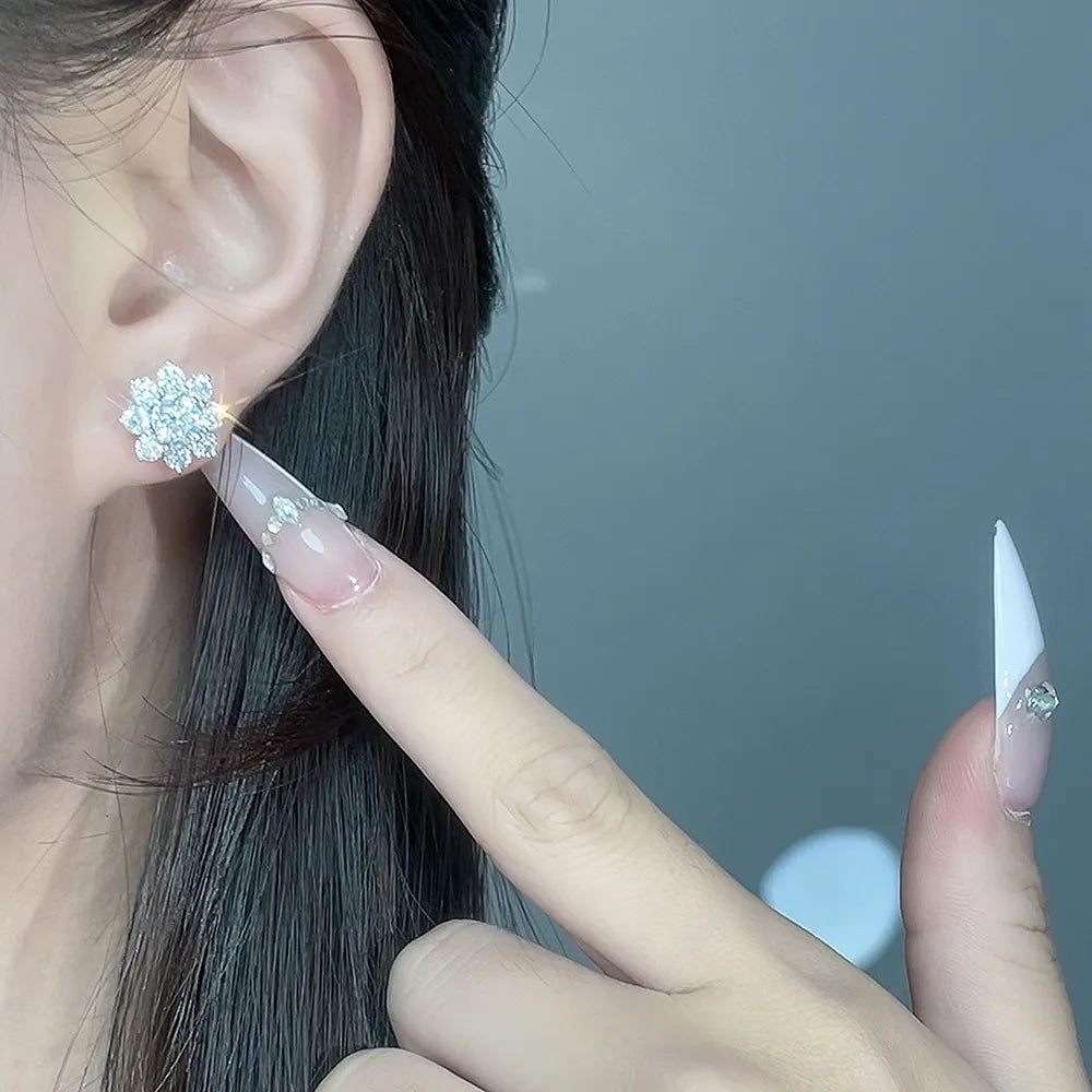 1.04 ctw Snowflake Round-Cut Lab-Grown Diamond Earrings in PT950 Platinum