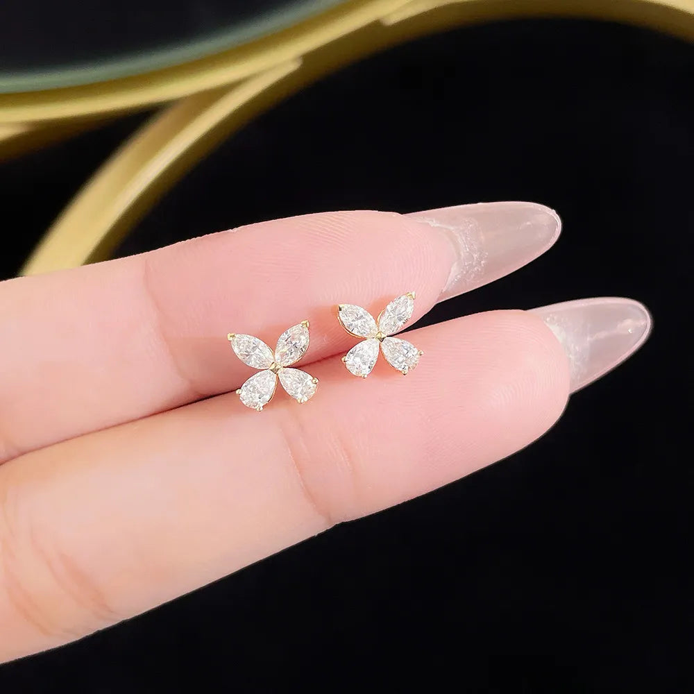 0.82 ctw Mixed-Cut Lab-Grown Diamond Earrings in 18K Yellow Gold