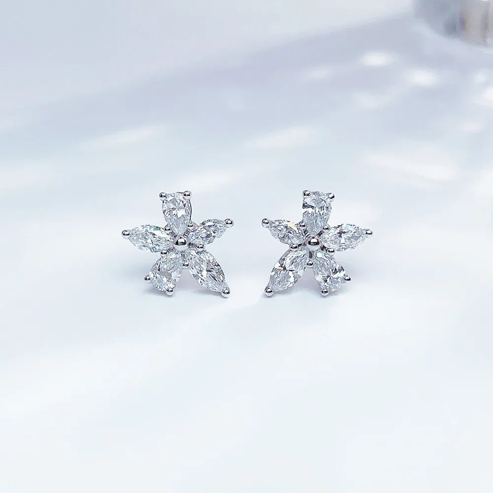 1.11 ctw Mixed-Cut Lab-Grown Diamond Earrings in PT950 Platinum