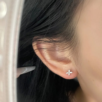 0.21 ctw Geometric Marquise-Cut Lab-Grown Diamond Earrings in PT950 Platinum