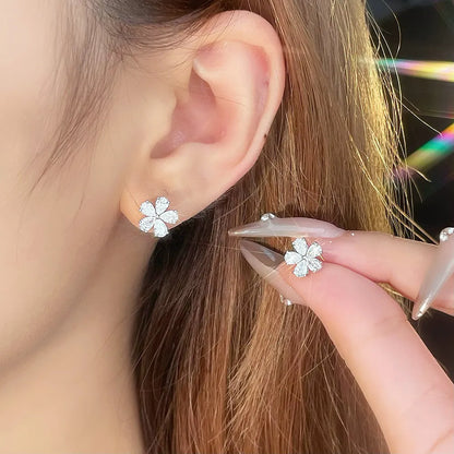 1.56 ctw Floral Mixed-Cut Lab-Grown Diamond Stud Earrings in PT950 Platinum