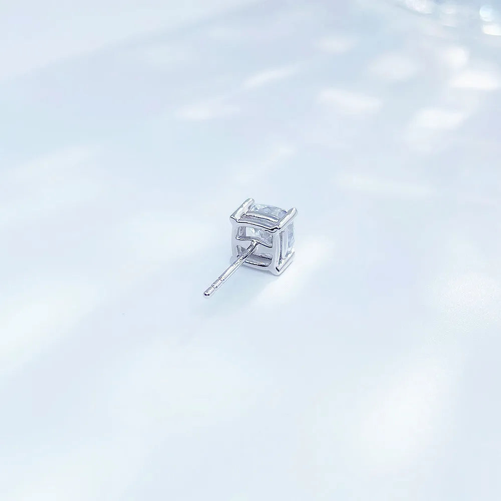 1.07 ctw Four-Prong Princess-Cut Lab-Grown Diamond Stud Earrings in PT950 Platinum