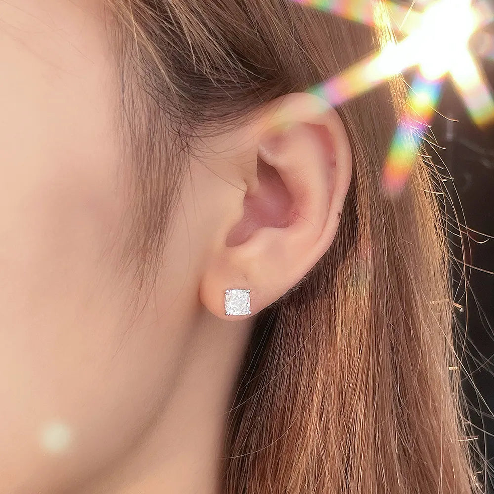 1.07 ctw Four-Prong Princess-Cut Lab-Grown Diamond Stud Earrings in PT950 Platinum