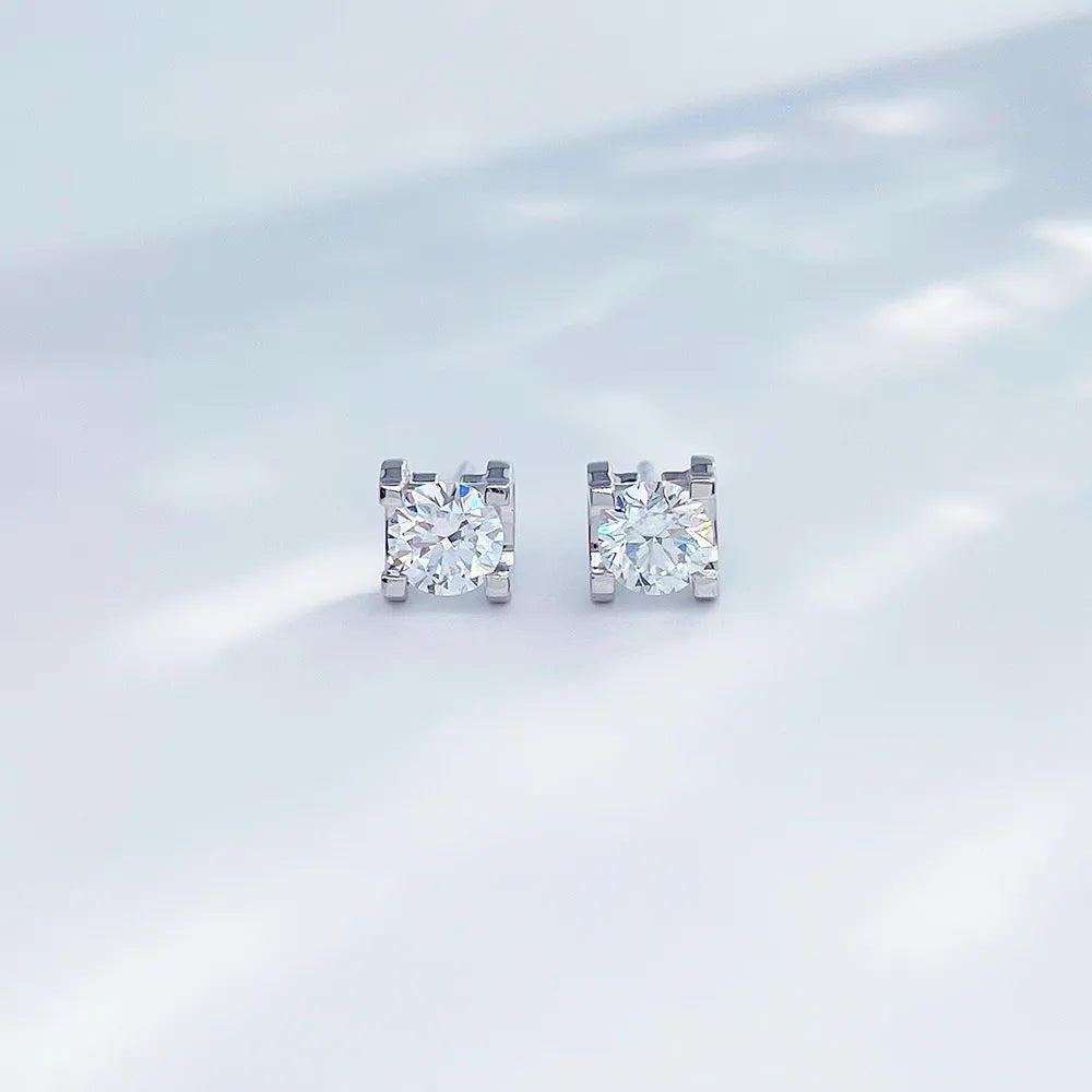 1.02 ctw Round-Cut Lab-Grown Diamond Earrings in PT950 Platinum