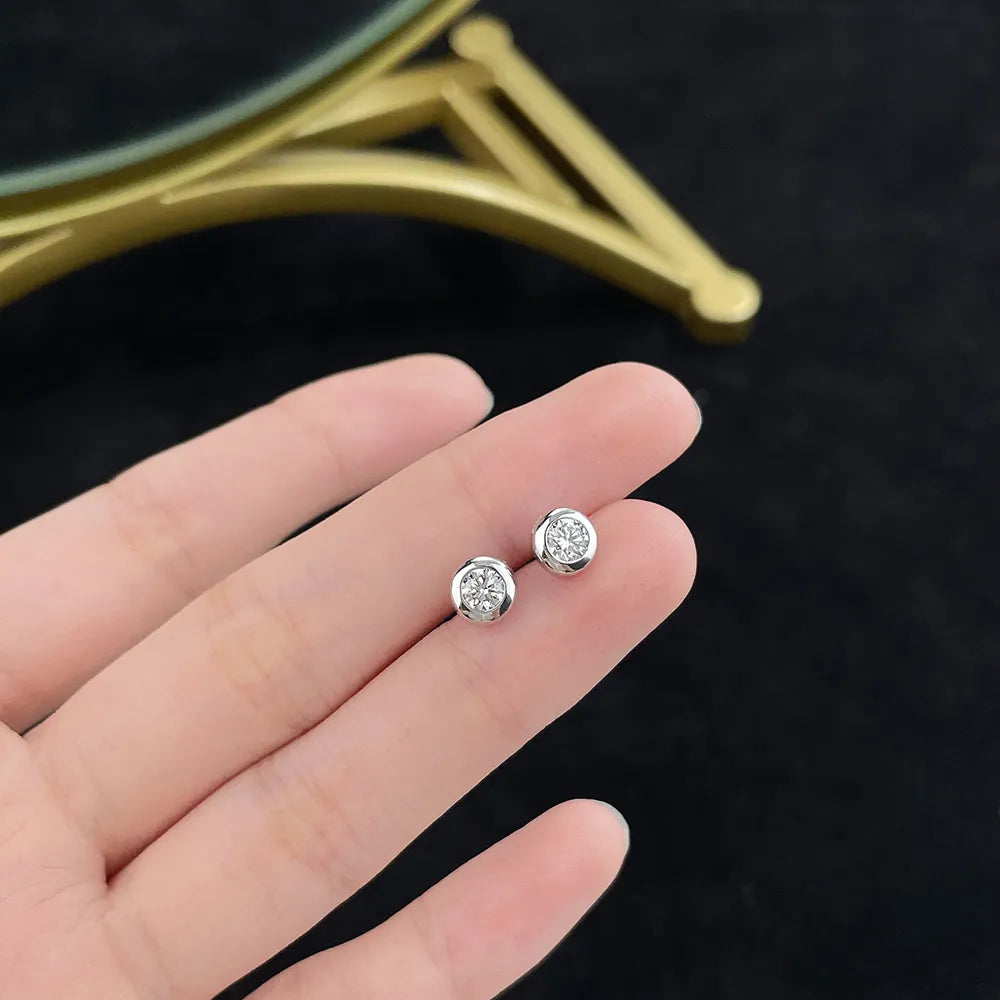 0.53 ctw Round-Cut Lab-Grown Diamond Earrings in 925 Sterling Silver