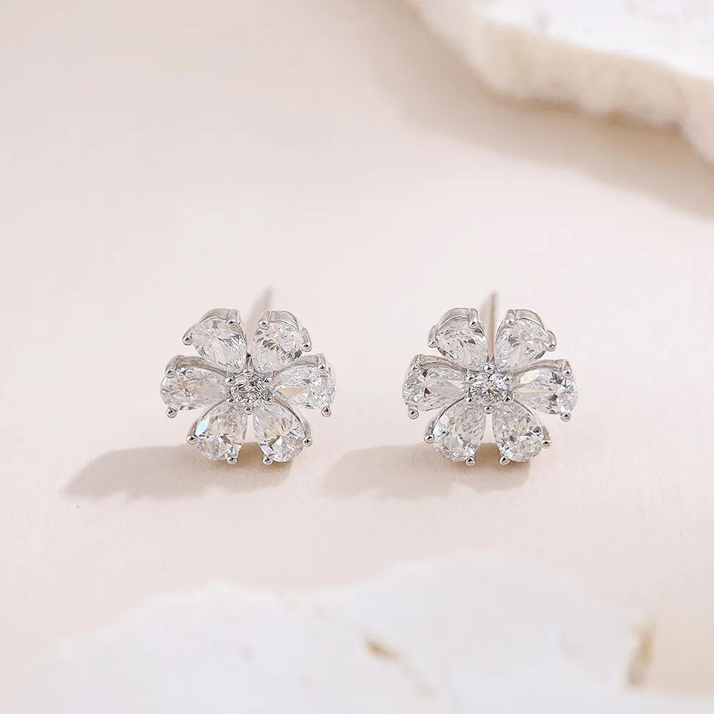 2.02 ctw Floral Mixed-Cut Lab-Grown Diamond Earrings in PT950 Platinum