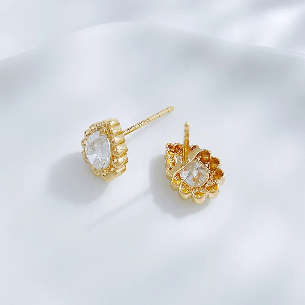 1.08 ctw Pear-Cut Lab-Grown Diamond Drop Earrings in 18K Yellow Gold