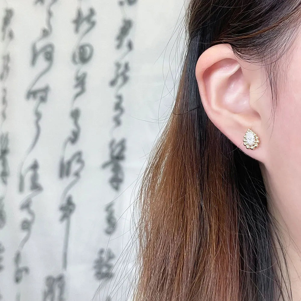 1.08 ctw Pear-Cut Lab-Grown Diamond Drop Earrings in 18K Yellow Gold