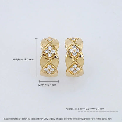 0.25 ctw Cluster Round-Cut Lab-Grown Diamond Earrings in 18K Yellow Gold