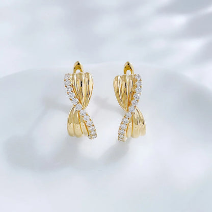 0.22 ctw Round-Cut Lab-Grown Diamond Earrings in 18K Yellow Gold