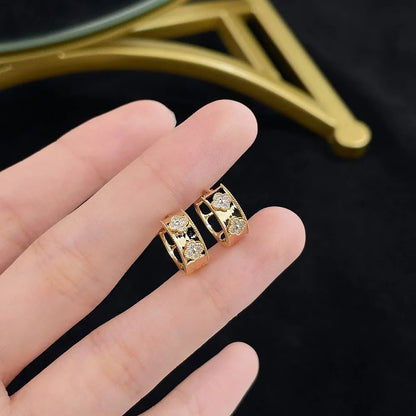 0.16 ctw Floral Round-Cut Lab-Grown Diamond Earrings in 18K Yellow Gold