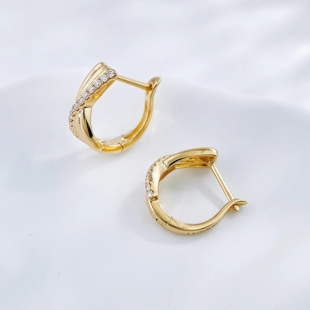 0.15 ctw Round-Cut Lab-Grown Diamond Earrings in 18K Yellow Gold