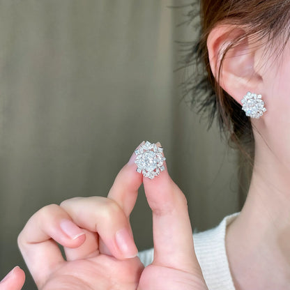 3.02 ctw Celestial Cluster Oval-Cut Lab-Grown Diamond Stud Earrings in PT950 Platinum