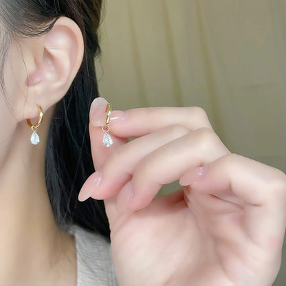 0.64 ctw Minimalist Pear-Cut Lab-Grown Diamond Drop Earrings in 18K Yellow Gold