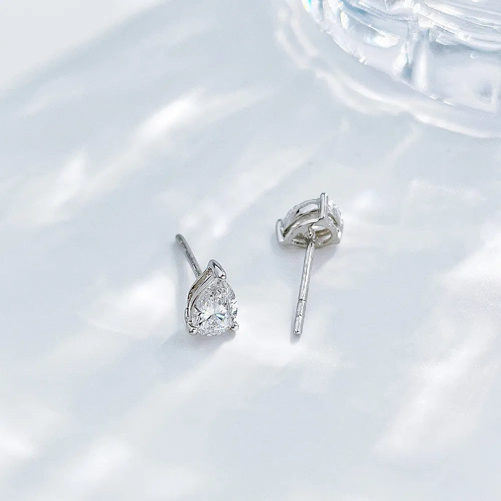 0.67 ctw Minimalist Three-Prong Pear-Cut Lab-Grown Diamond Drop Earrings in PT950 Platinum