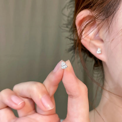 0.67 ctw Minimalist Three-Prong Pear-Cut Lab-Grown Diamond Drop Earrings in PT950 Platinum