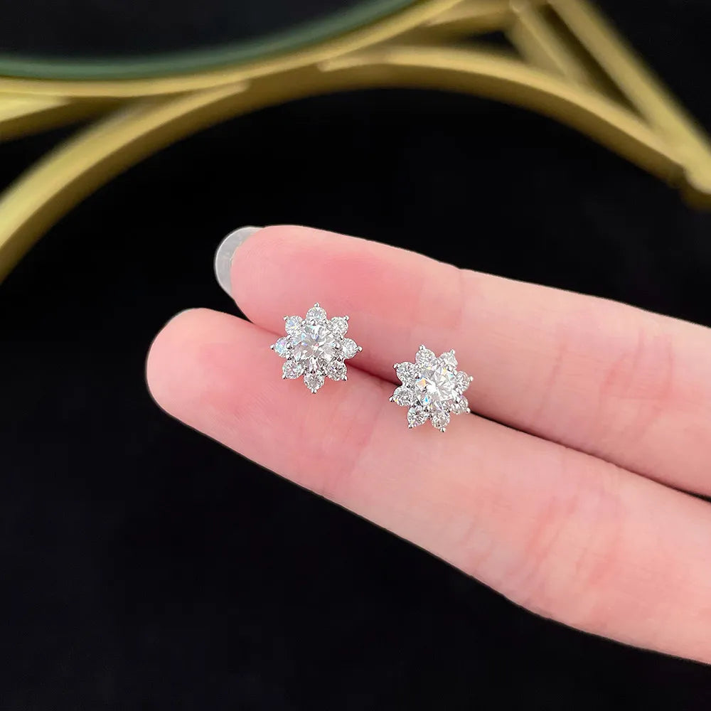 0.62 ctw Floral Mixed-Cut Lab-Grown Diamond Stud Earrings in PT950 Platinum