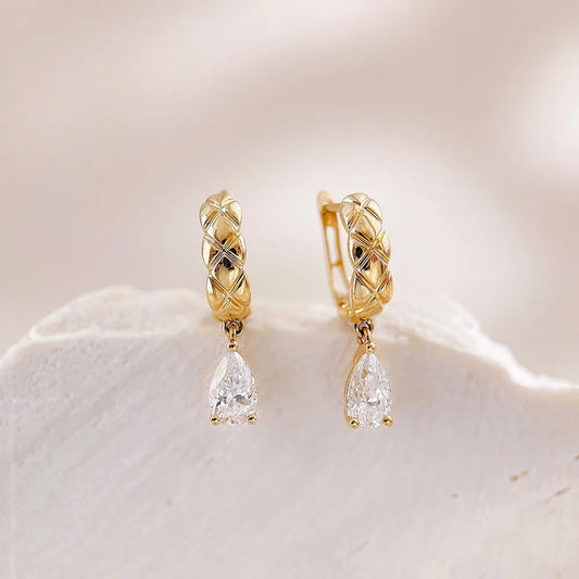 0.66 ctw Vintage Pear-Cut Lab-Grown Diamond Drop Earrings in 18K Yellow Gold