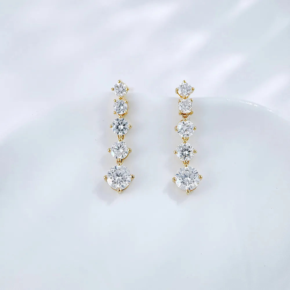 0.67 ctw Round-Cut Lab-Grown Diamond Earrings in 18K Yellow Gold