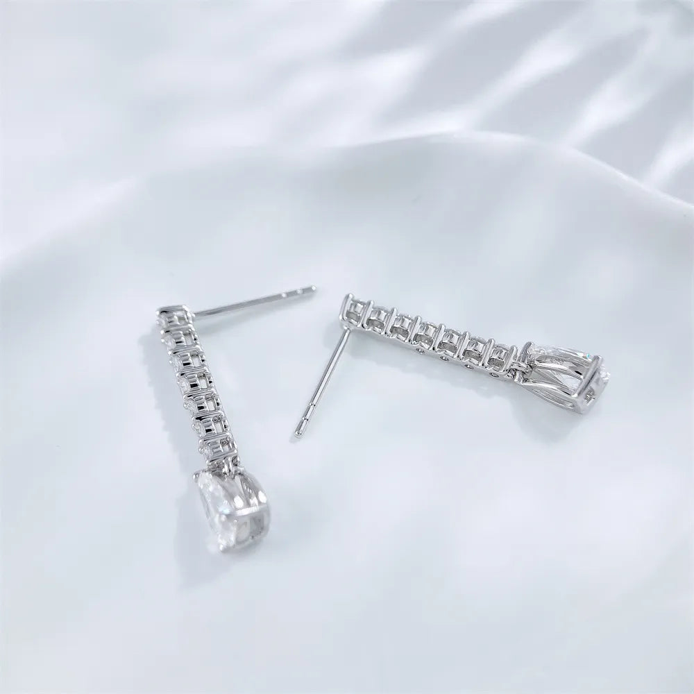 0.93 ctw Pear-Cut Lab-Grown Diamond Stud Earrings in 18K White Gold