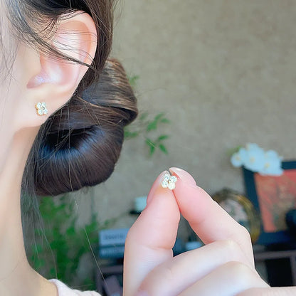 0.36 ctw Floral Round-Cut Lab-Grown Diamond Earrings in 18K Yellow Gold