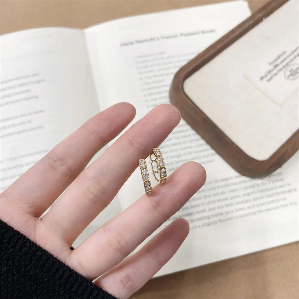 0.34 ctw Round-Cut Lab-Grown Diamond Earrings in 18K Yellow Gold