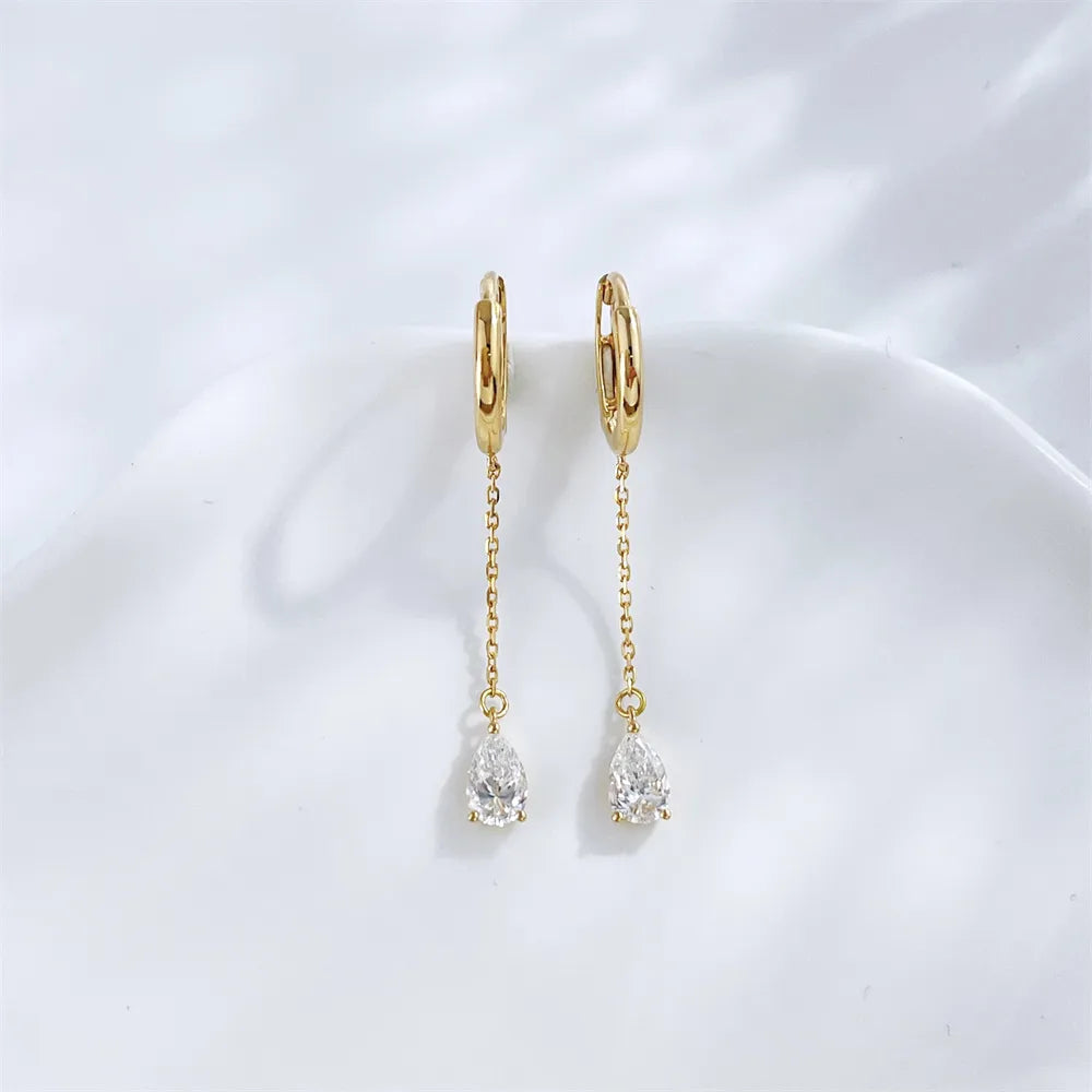 0.64 ctw Pear-Cut Lab-Grown Diamond Drop Earrings in 18K Yellow Gold