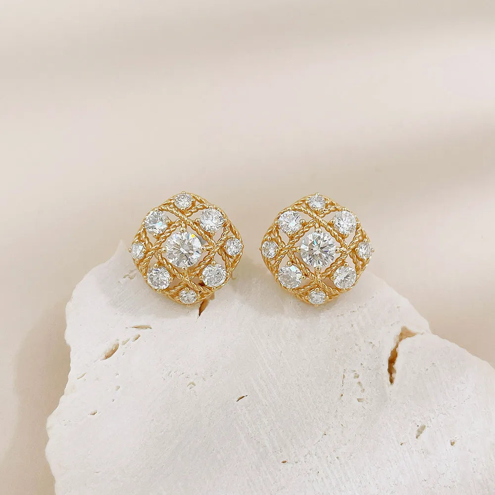 0.62 ctw Vintage Round-Cut Lab-Grown Diamond Stud Earrings in 18K Yellow Gold