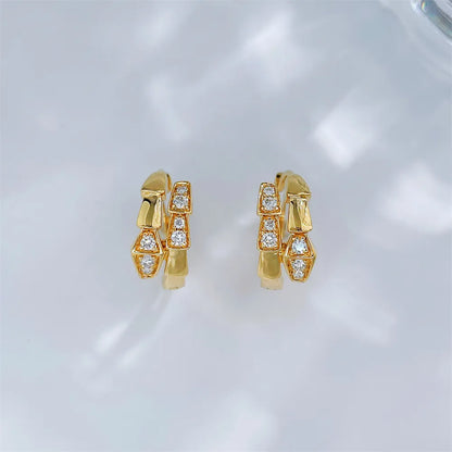 0.17 ctw Round-Cut Lab-Grown Diamond Ear Cuff in 18K Yellow Gold