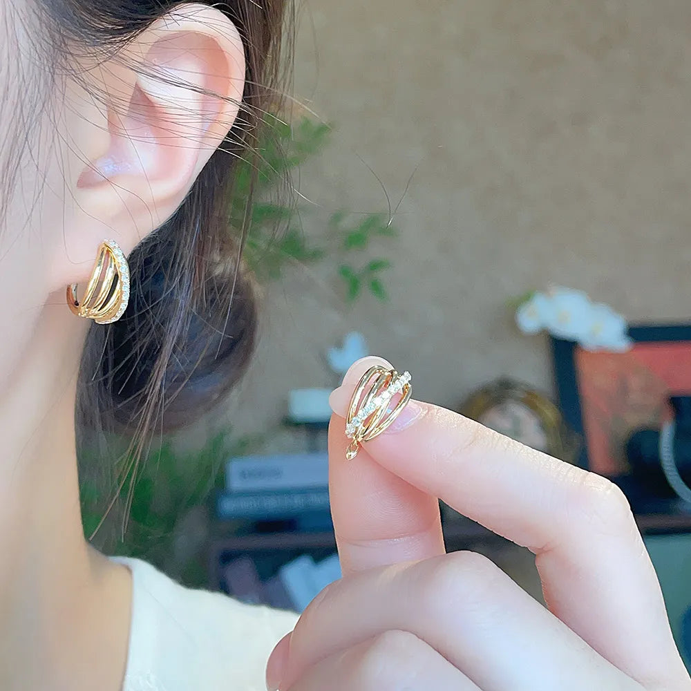 0.39 ctw Round-Cut Lab-Grown Diamond Earrings in 18K Yellow Gold