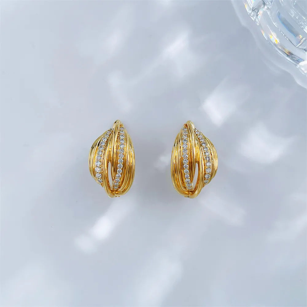 0.22 ctw Round-Cut Lab-Grown Diamond Earrings in 18K Yellow Gold