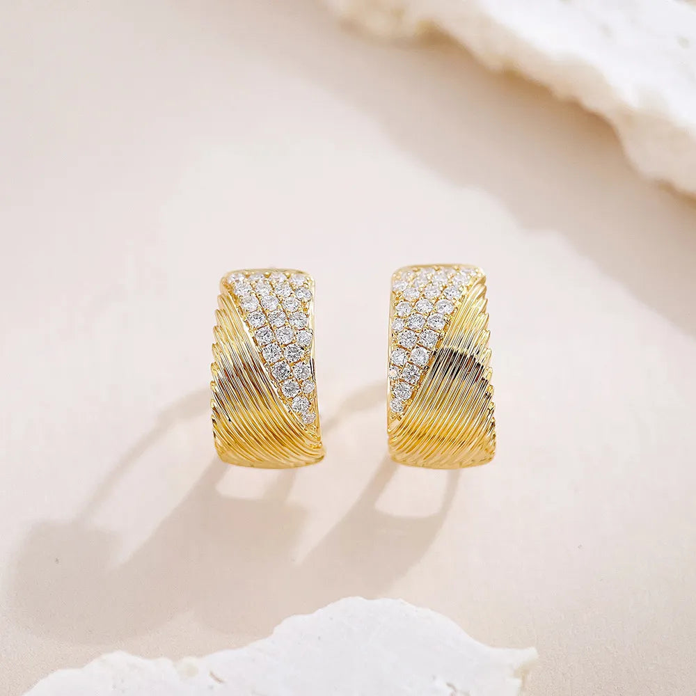 0.29 ctw Vintage Round-Cut Lab-Grown Diamond Earrings in 18K Yellow Gold