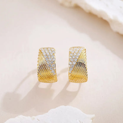 0.29 ctw Vintage Round-Cut Lab-Grown Diamond Earrings in 18K Yellow Gold