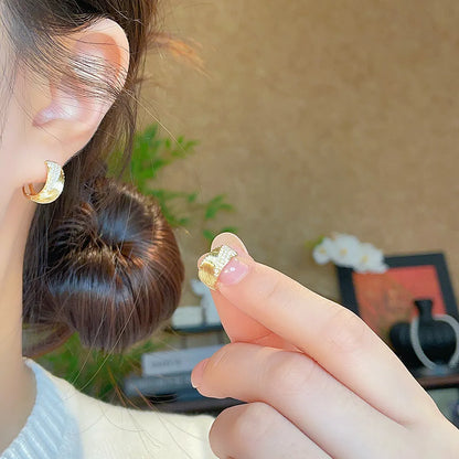 0.29 ctw Vintage Round-Cut Lab-Grown Diamond Earrings in 18K Yellow Gold