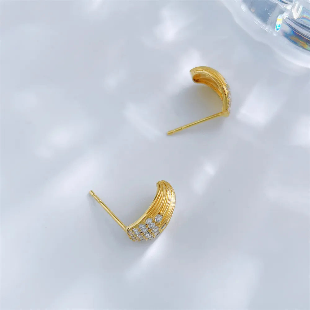 0.48 ctw Round-Cut Lab-Grown Diamond Earrings in 18K Yellow Gold