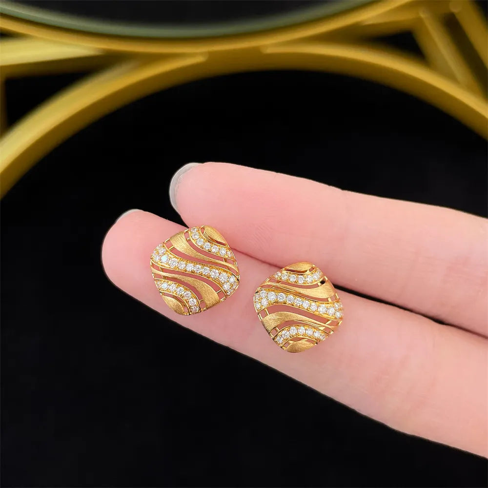 0.32 ctw Round-Cut Lab-Grown Diamond Earrings in 18K Yellow Gold