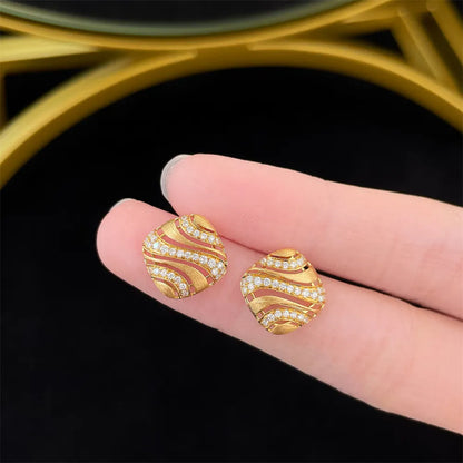 0.32 ctw Round-Cut Lab-Grown Diamond Earrings in 18K Yellow Gold