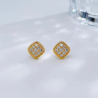 0.4 ctw Celestial Cluster Round-Cut Lab-Grown Diamond Stud Earrings in 18K Yellow Gold