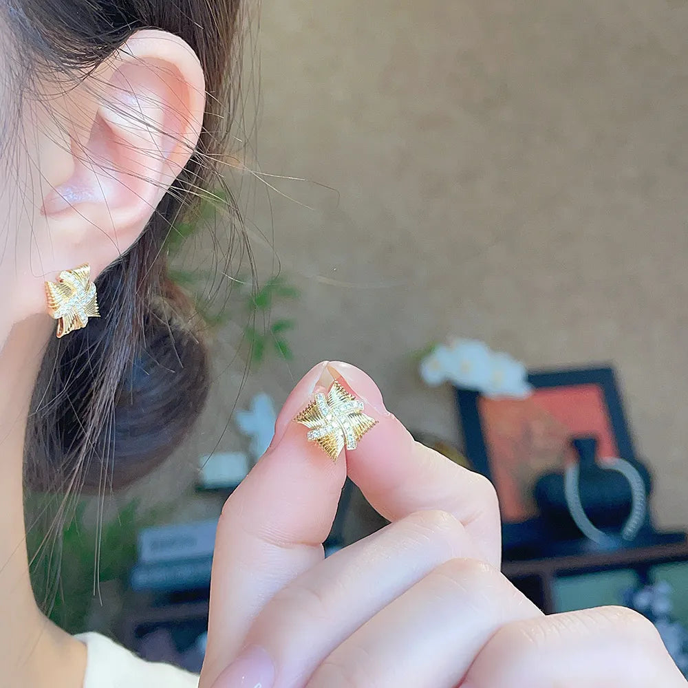 0.2 ctw Celestial Round-Cut Lab-Grown Diamond Stud Earrings in 18K Yellow Gold