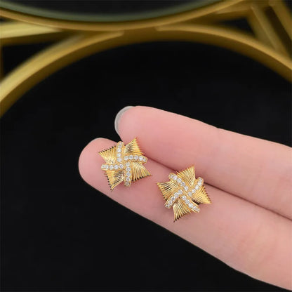 0.2 ctw Celestial Round-Cut Lab-Grown Diamond Stud Earrings in 18K Yellow Gold