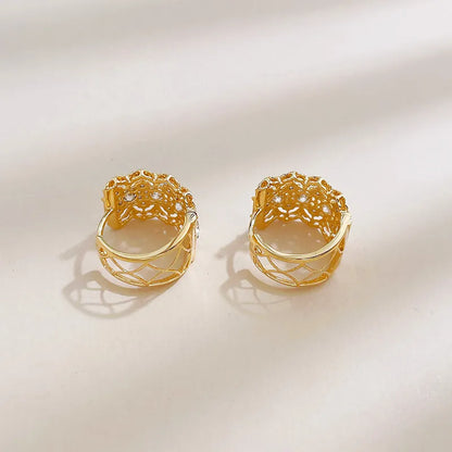0.76 ctw Vintage Mixed-Cut Lab-Grown Diamond Ear Cuff in 18K Yellow Gold