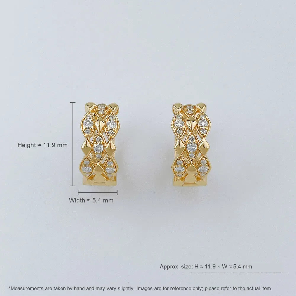 0.17 ctw Cross Round-Cut Lab-Grown Diamond Ear Cuff in 18K Yellow Gold