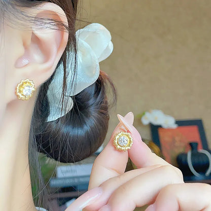 1.03 ctw Floral Round-Cut Lab-Grown Diamond Stud Earrings in 18K Yellow Gold