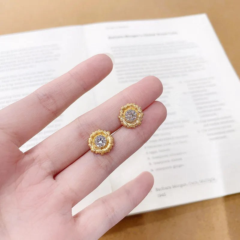 1.03 ctw Floral Round-Cut Lab-Grown Diamond Stud Earrings in 18K Yellow Gold
