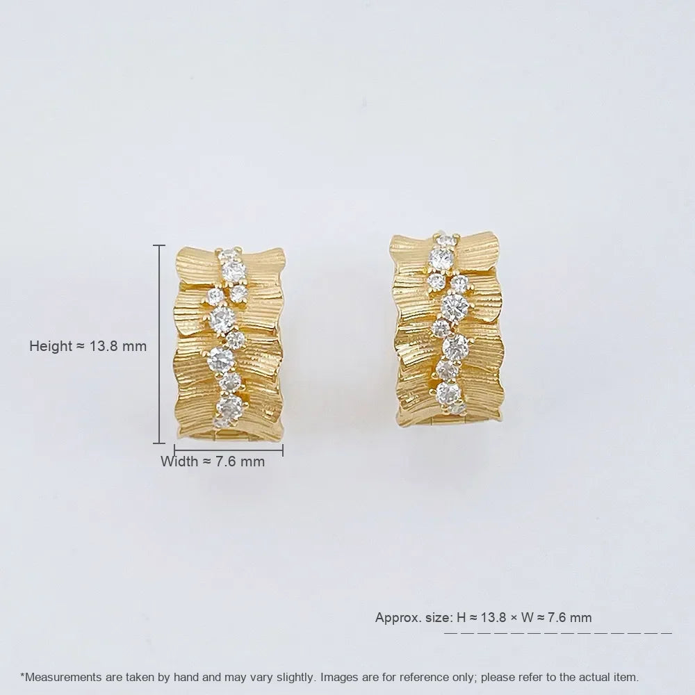 0.34 ctw Minimalist Round-Cut Lab-Grown Diamond Ear Cuff in 18K Yellow Gold