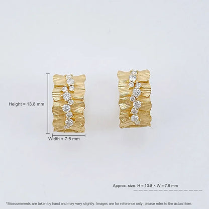 0.34 ctw Minimalist Round-Cut Lab-Grown Diamond Ear Cuff in 18K Yellow Gold